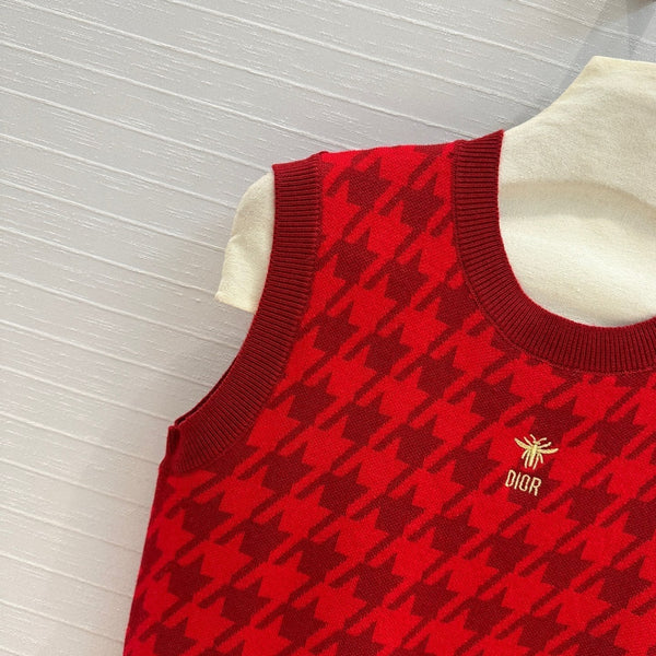 CD 25 Knitted Vest Top Red Wool Cashmere