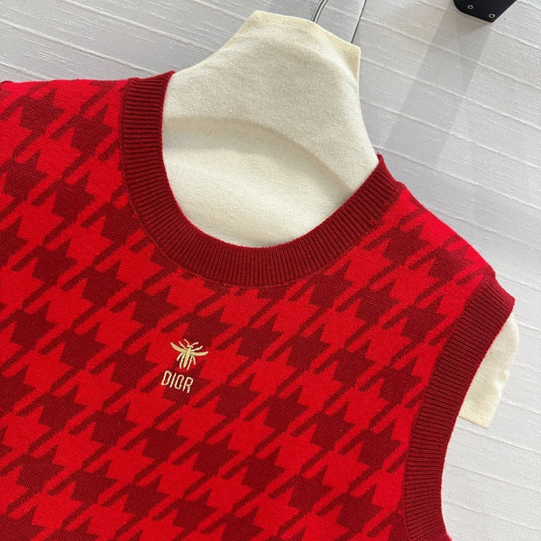 CD 25 Knitted Vest Top Red Wool Cashmere