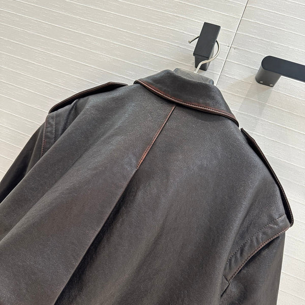 Giacca YSL con spalle ad angolo retto in pelle di agnello nera e marrone