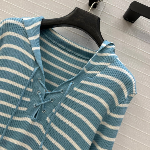 CD Navy Style Collared Sweater Ligth Blue mix White Wool