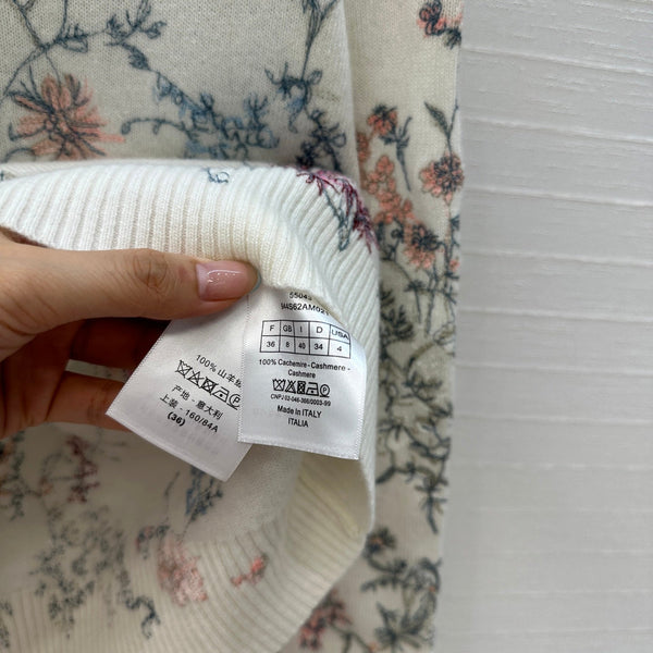 CD 25 Floral Embroidered Sweater White Cashmere