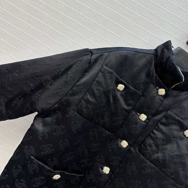 Veste en coton et soie noir en forme de H CC 25