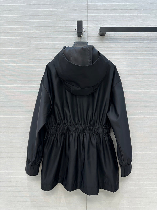 Veste Chanel 2025 avec bordure volantée en polyester noir 318670