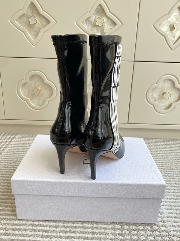 Dior 2025 Tribales Heeled Ankle Boot 80mm Black White Patent Leather 501197