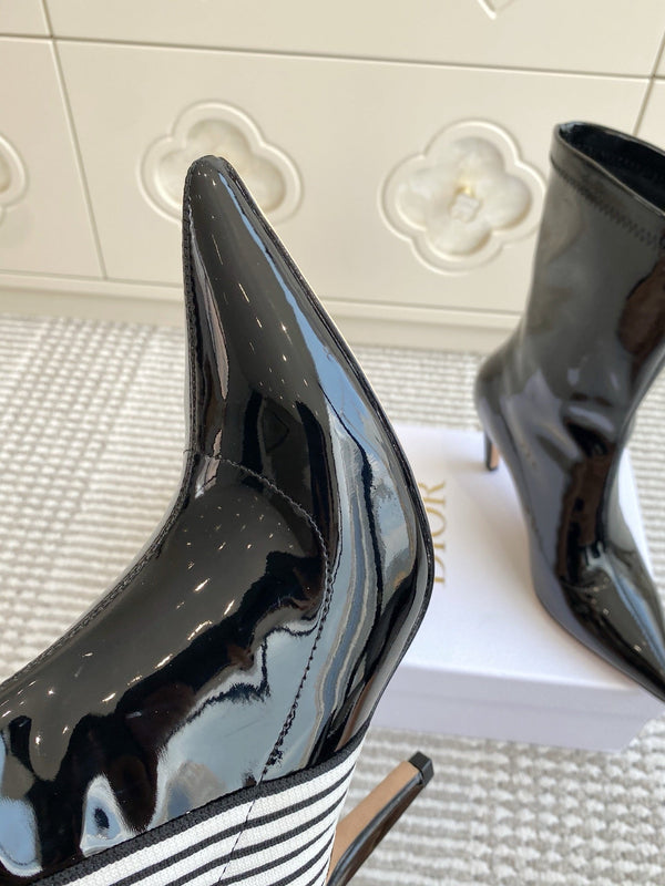 Dior 2025 Tribales Heeled Ankle Boot 80mm Black White Patent Leather 501197