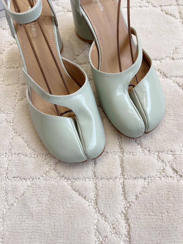MM Tabi Slingback 8cm Pale Mint Patent Leather 808647