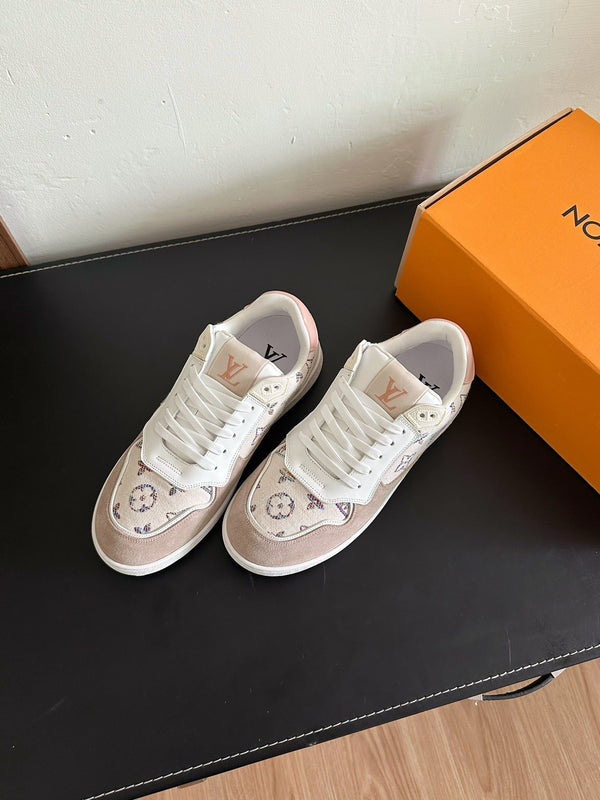 Sneaker LV Stadium in pelle scamosciata monogrammata bianca e marrone