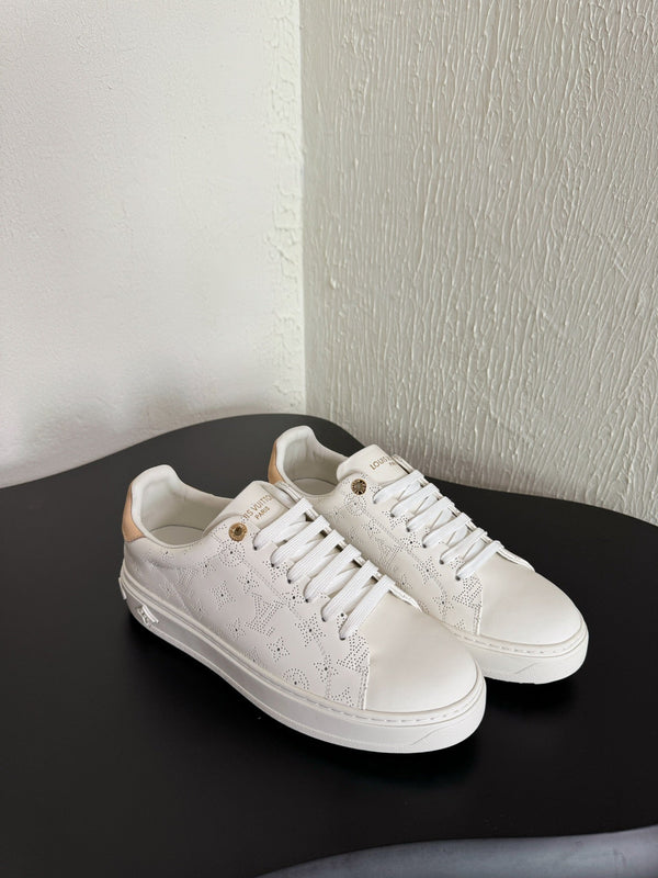 LV Sneakers Time Out Light White Monogram Calfskin