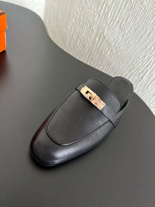 HM Oz Mule Black Calfskin 961097