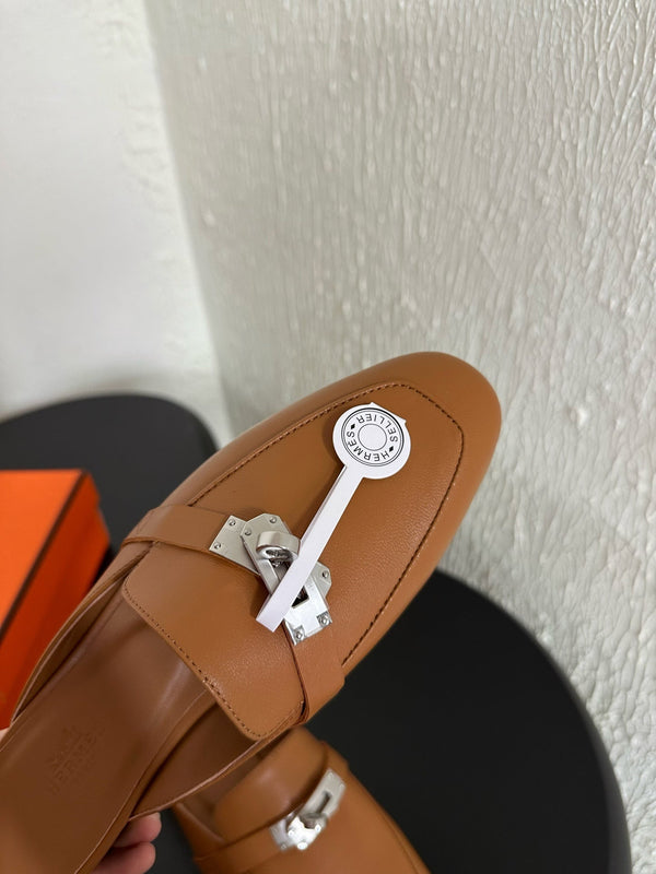 HM Oz Mule Caramel Calfskin 961098