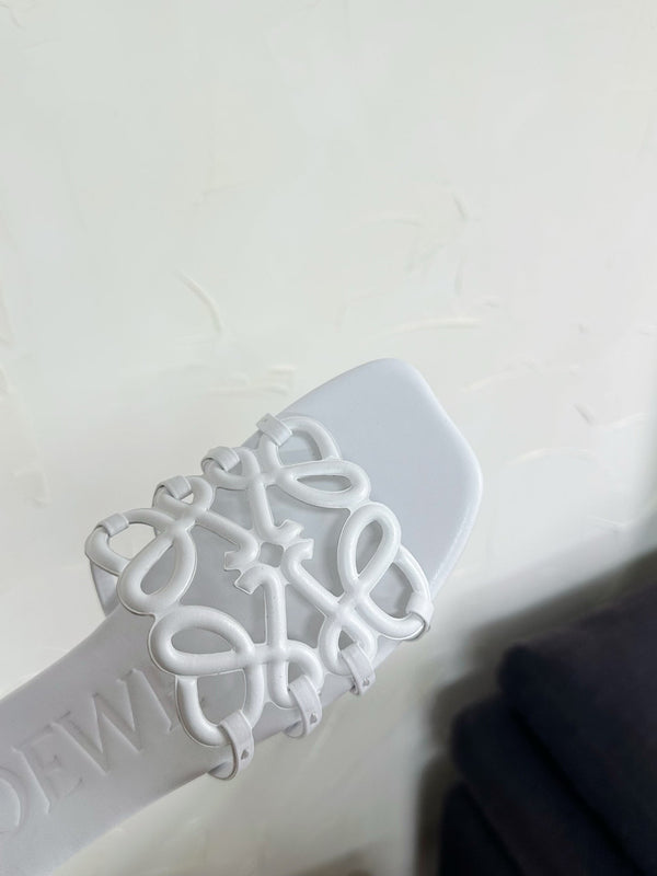 Petal Anagram Slide in White Soft Calfskin 273513