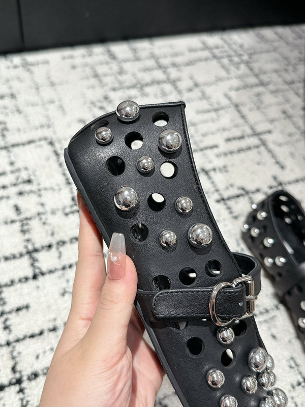 ALAIA PEARL MARY JANE SHOES IN BLACK LAMBSKIN