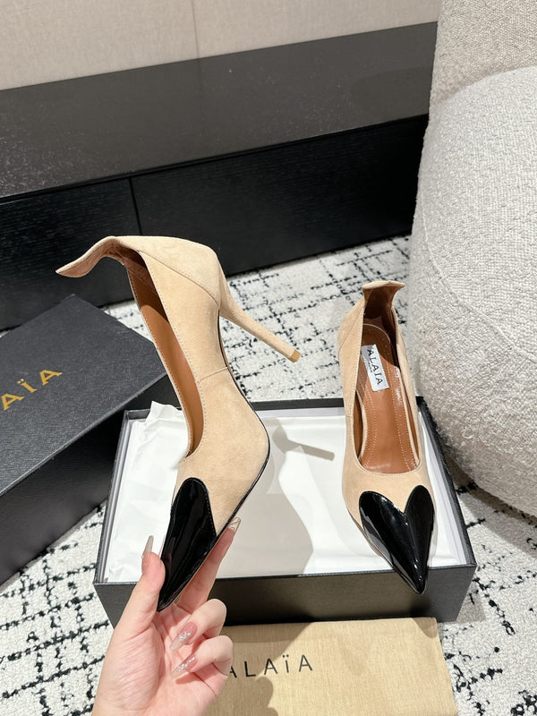 ALAIA HIGH PUMPS 10CM IN BEIGE SUEDE MIX BLACK CALFSKIN