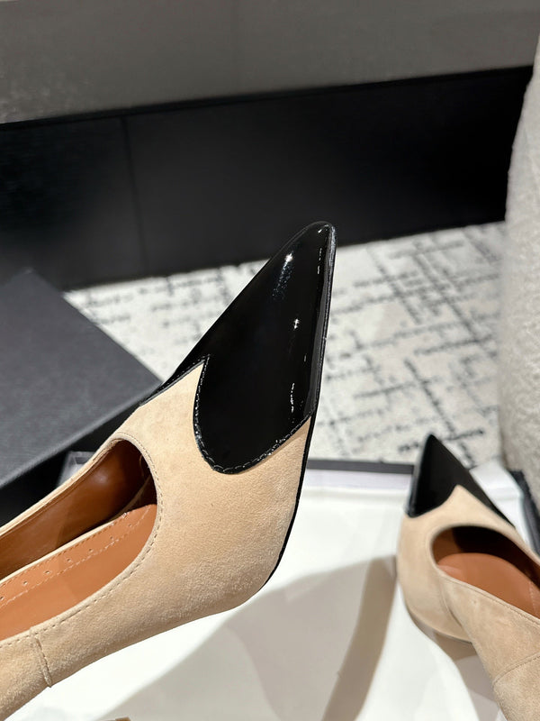 ALAIA HIGH PUMPS 10CM IN BEIGE SUEDE MIX BLACK CALFSKIN