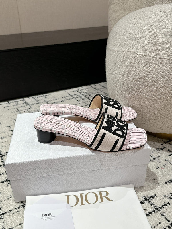 CD Dway Heeled Slide Light Pink Black Embroidered Cotton