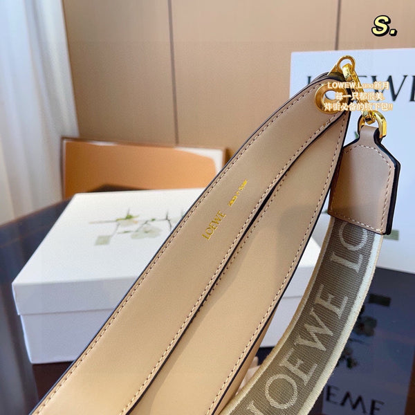 LOE LUNA HOBO 28 BAG IN TAN BROWN CALFSKIN