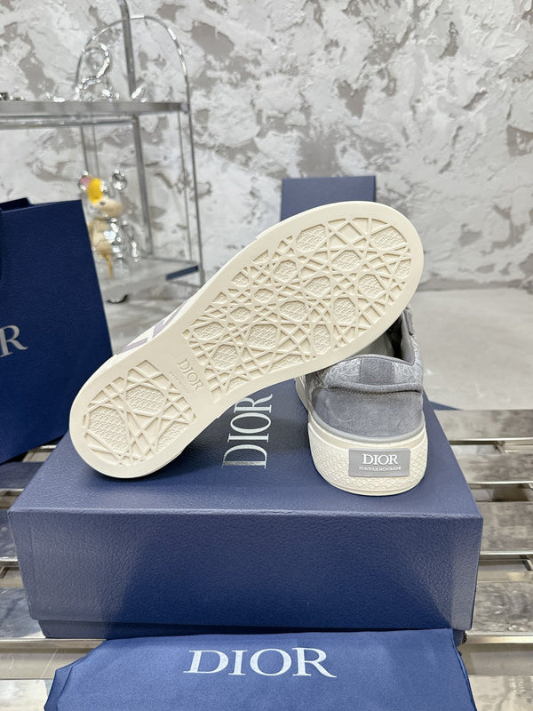 B33 Sneaker 30mm Dark Grey Mix Light Grey Monogram Suede 103966