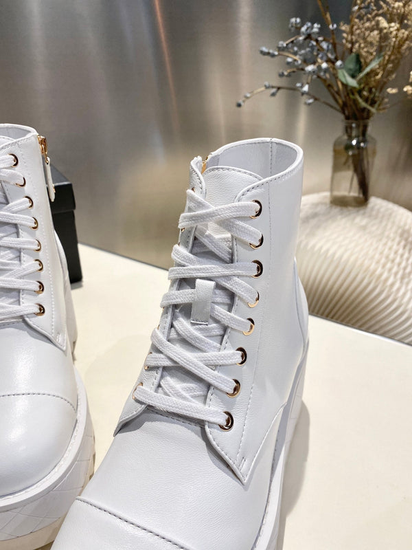 CC Ankle Boots 100m White Lambskin