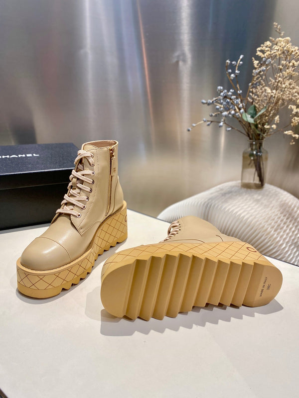 CC Ankle Boots 100m Beige Lambskin