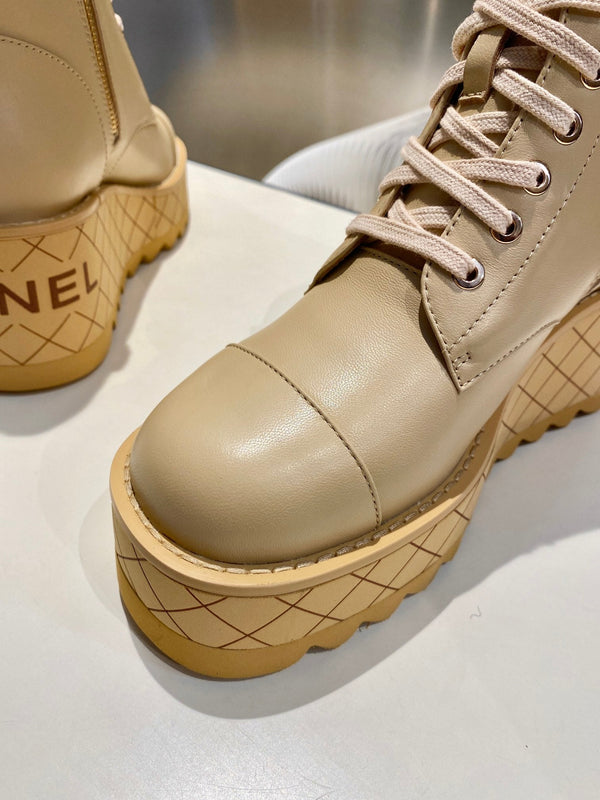 CC Ankle Boots 100m Beige Lambskin