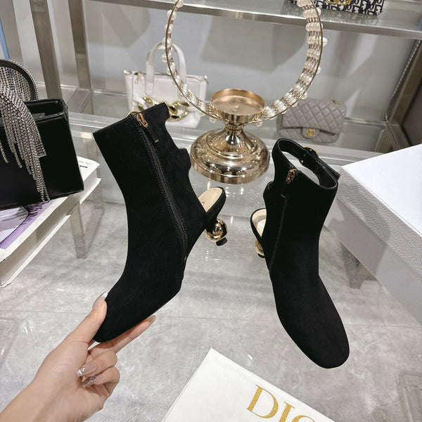 D-Idole Heeled Ankle Boot In Black Suede 996438