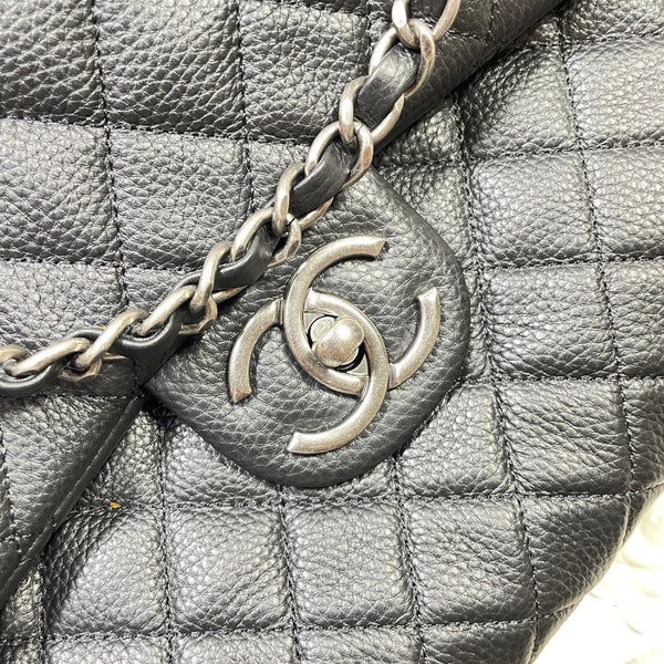 CC 26s Flap Bag 46 In Black Caviar Calfskin