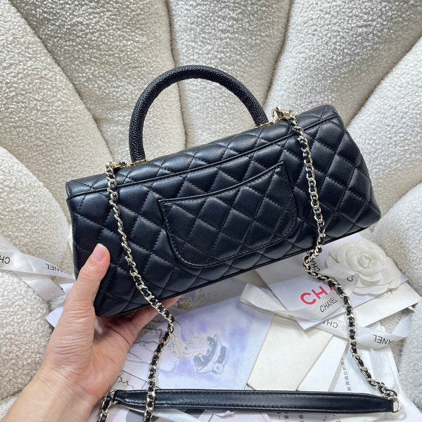 CC Maxi Flap Bag with Top Handle 31cm Black Lambskin