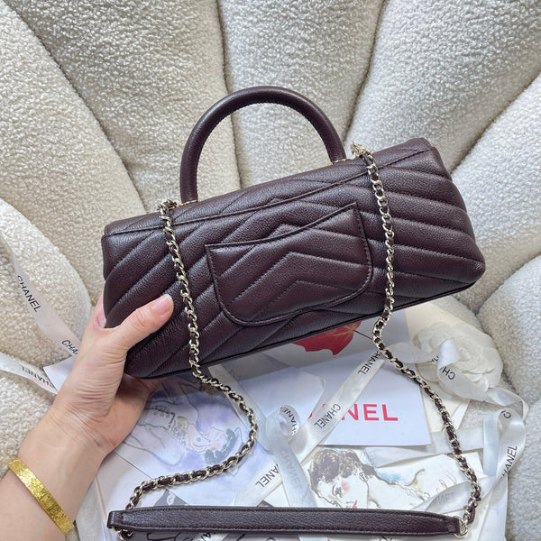 CC Maxi Flap Bag with Top Handle 31cm Coffee Goatskin