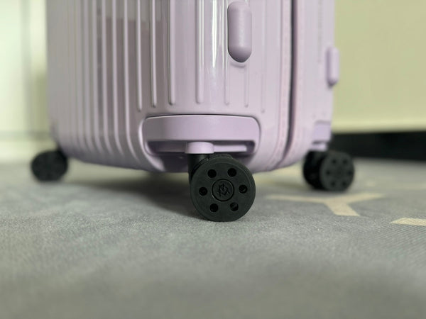 Rimowa 2025 Essential Valise Lavande Violet Polycarbonate 274069
