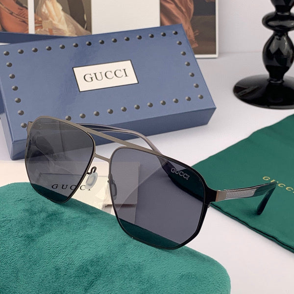 OCCHIALI DA SOLE NAVIGATOR CON MONTATURA G8810 IN METALLO