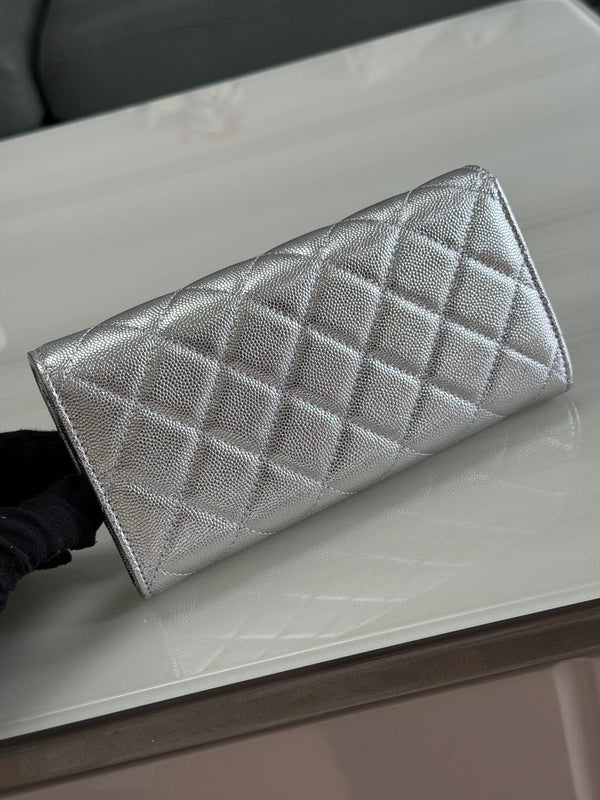CC 26P Long Flip Wallet Sliver Quited Caviar Leather