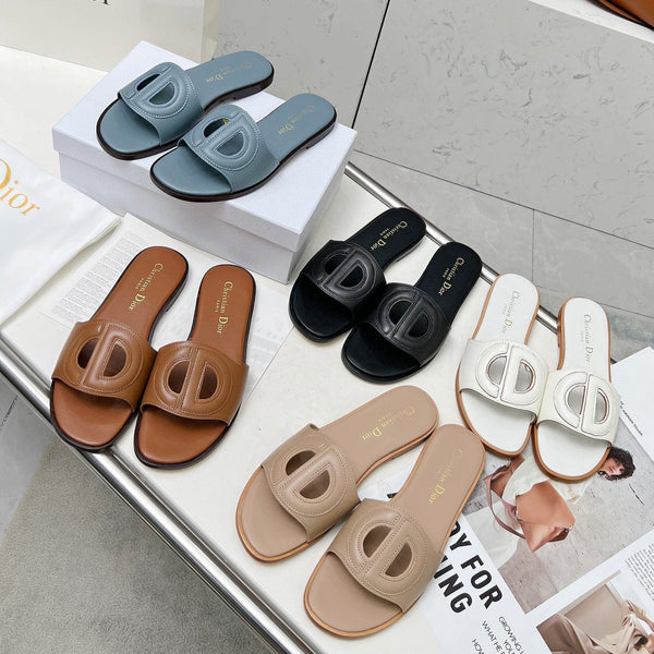 CD 25 D-Club Slide Calfskin