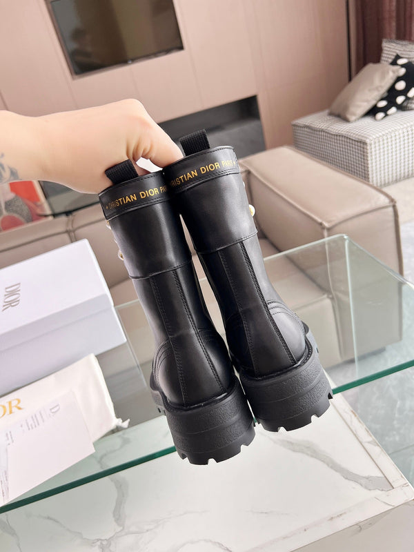 CD D-Strike Ankle Boot Plain Black Calfskin