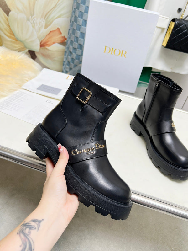 Stivaletto CD D-Quest in pelle di vitello nera liscia