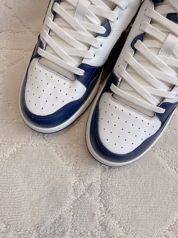 CD B57 Mid-Top Sneaker White Mix Dark Blue Calfskin And Oblique Jacquard