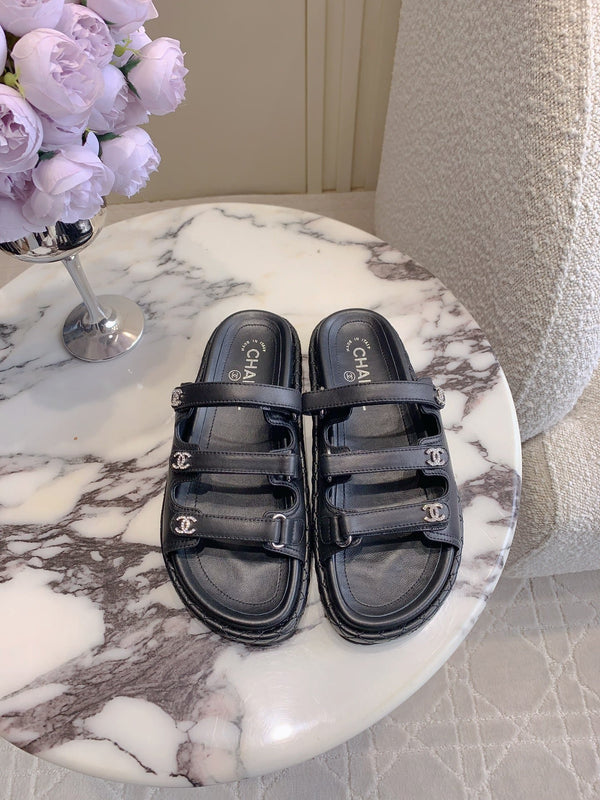 CC Slippers Black Lambskin 145354