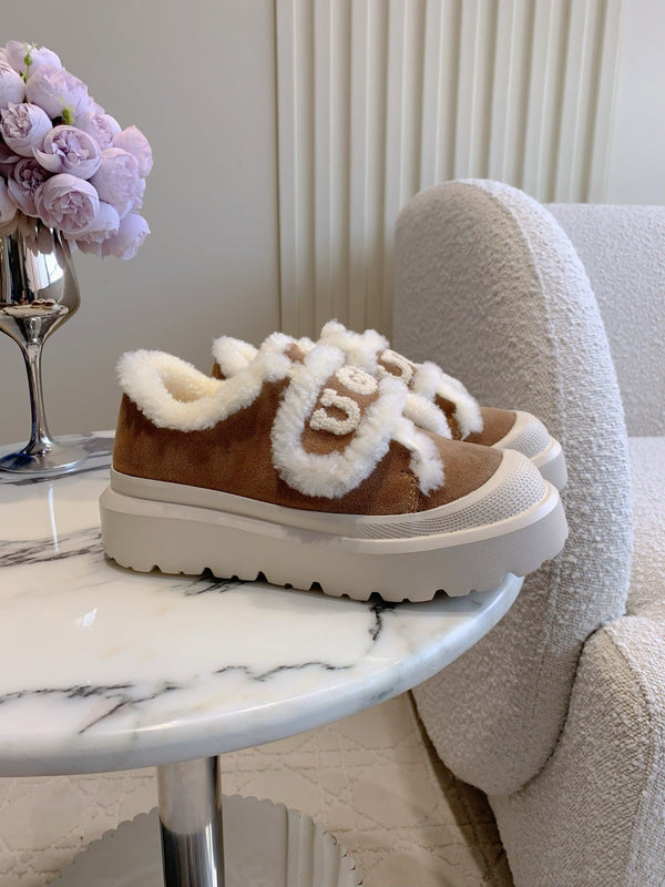 UGG Tazz Slipper Loafers Brown Mix Beige Suede and Fleece 516904