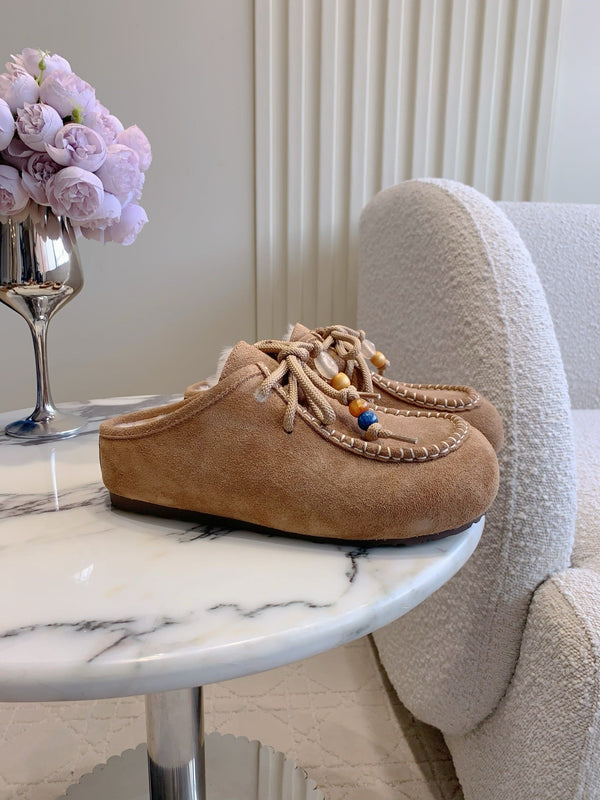 UGG Yupoo Loafers Caramel Wool Suede 516908