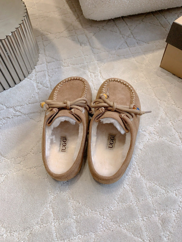 UGG Yupoo Loafers Caramel Wool Suede 516908