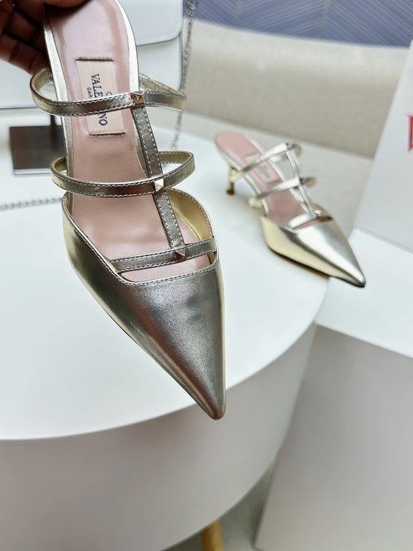 MULE ROCKSTUD WISPY IN PELLE DI VITELLO ORO 60MM