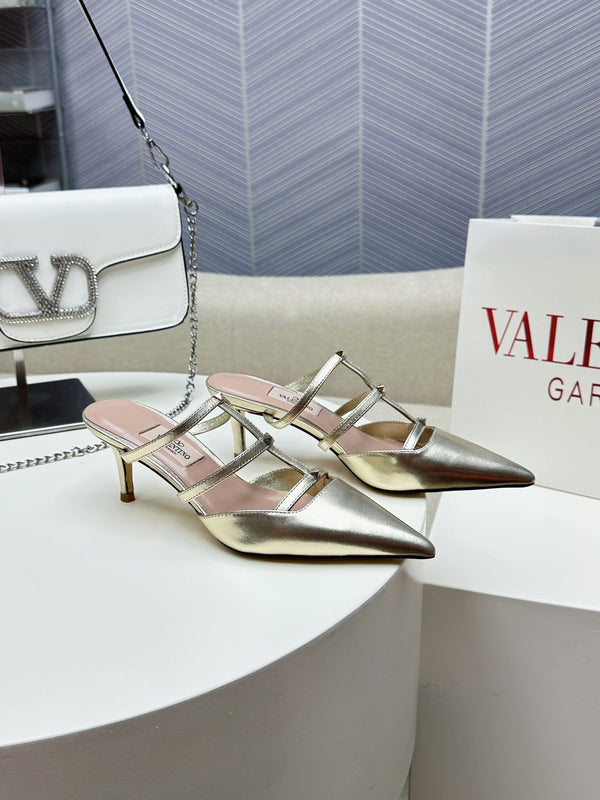 MULE ROCKSTUD WISPY IN PELLE DI VITELLO ORO 60MM