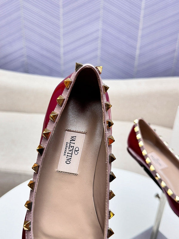 ROCKSTUD FLAT PUMP IN BERRY RED CALFSKIN