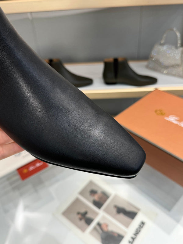 LP Sumire Ankle Boot In Black Nappa Calfskin 980108