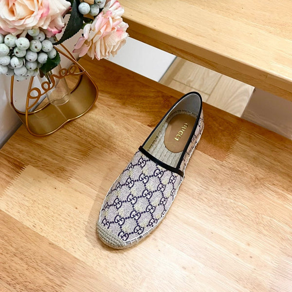 GG Supreme Flat Shoes White Caro