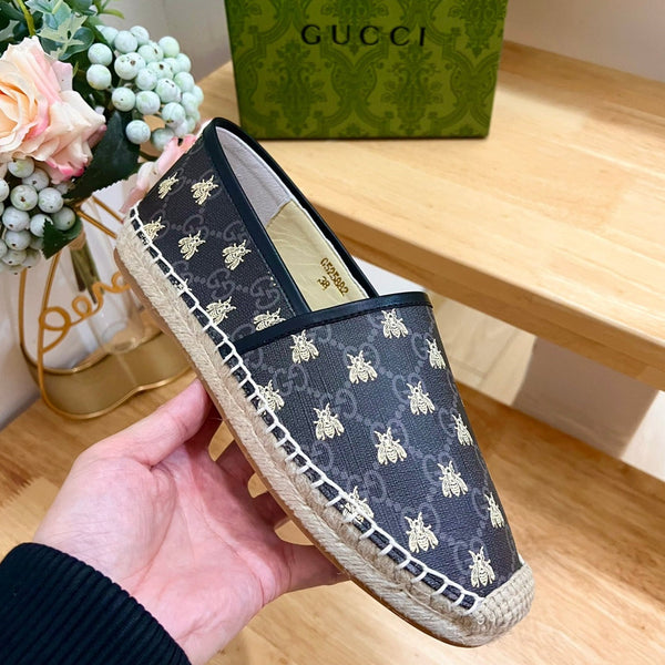 Scarpe basse GG Supreme nere Caro