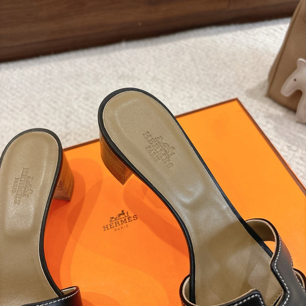 HM Oasis Sandals Black Mix Khaki Brown Chisel Pattern Cowhide 544092