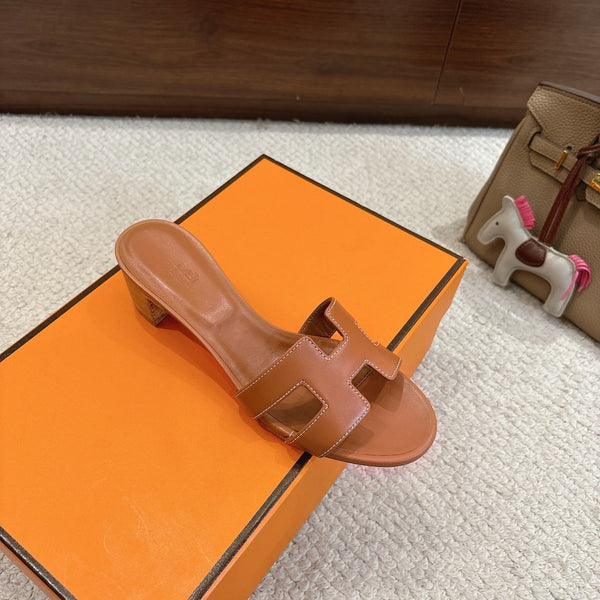 HM Oasis Sandals Brown Chisel Pattern Cowhide544093