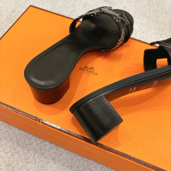 HM Oasis Sandals Black Embroidery Pattern Cowhide 544096