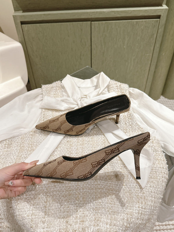 POINTED HIGH MULES IN BEIGE MONOGRAM JACQUARD FABRIC