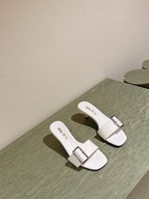 Miu x Balanc Studded Buckle Elegant Mules 45mm White Patent Leather 445871